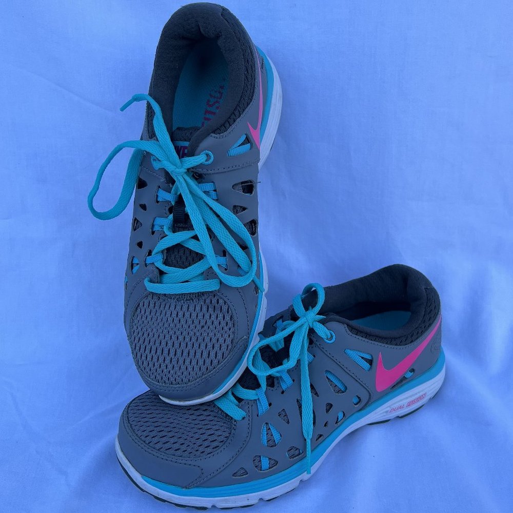 Nike Dual Fusion Run 2 women's running shoes 599564-064 US Size 5